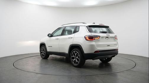Bright White Clearcoat 2025 Jeep Compass Limited