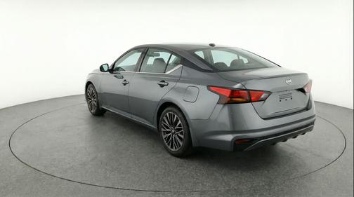 Gun Metallic 2025 Nissan Altima SV FWD