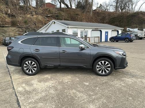 2024 Subaru Outback Touring