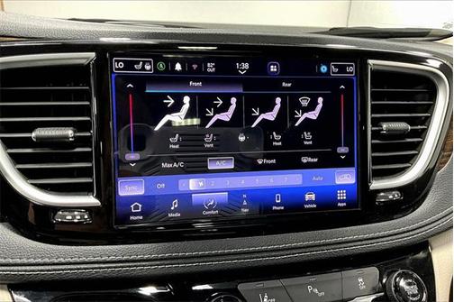 2023 Chrysler Pacifica Hybrid Limited