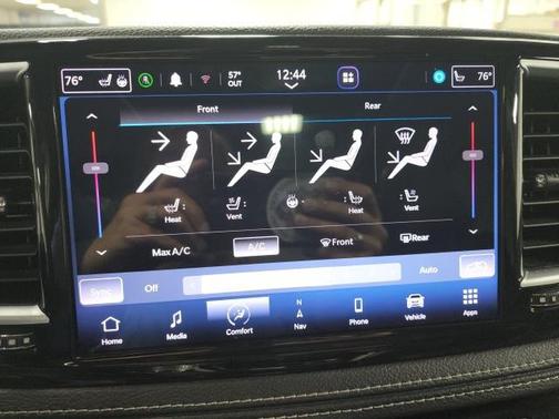 2023 Chrysler Pacifica Hybrid Limited