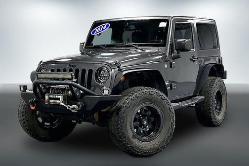 Granite Crystal Metallic Clearcoat 2014 Jeep Wrangler Sahara