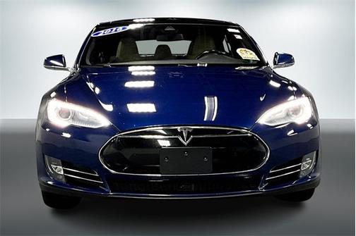 2016 Tesla Model S P90D