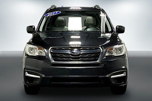 Dark Gray Metallic 2017 Subaru Forester 2.5i Premium
