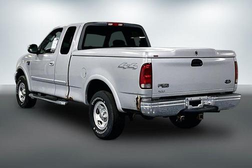 2003 Ford F-150 XLT