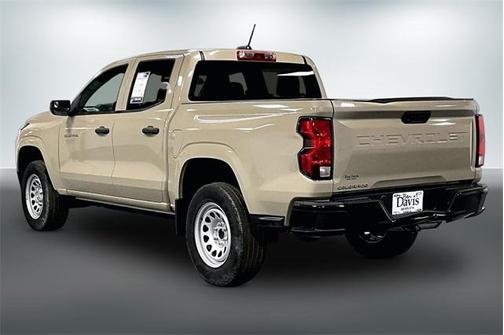2024 Chevrolet Colorado WT