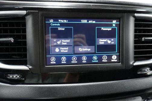 2020 Chrysler Pacifica Touring