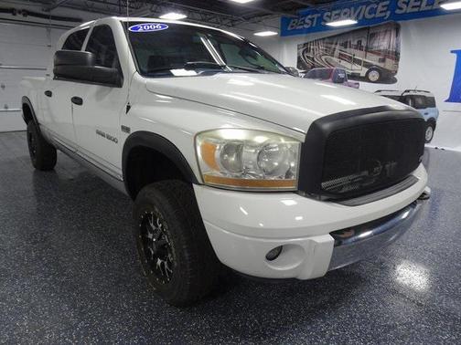 2006 Dodge Ram 1500 Laramie Mega Cab