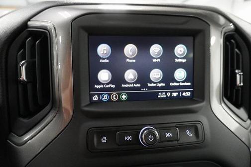 2025 Chevrolet Silverado 2500 Custom