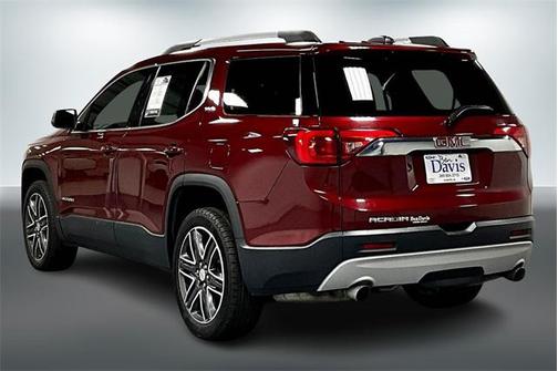2017 GMC Acadia SLE-2