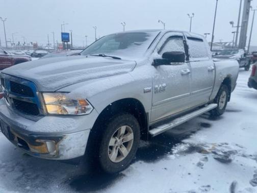 2013 RAM 1500 SLT
