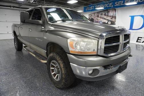 2006 Dodge Ram 1500 SLT Mega Cab