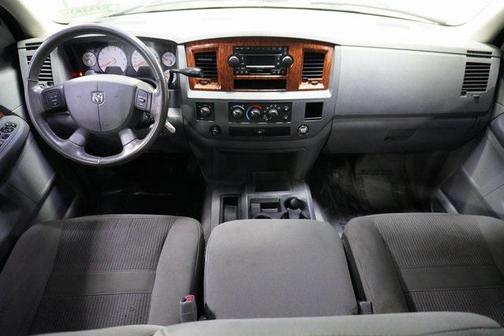 2006 Dodge Ram 1500 SLT Mega Cab