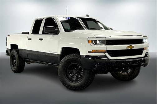 2018 Chevrolet Silverado 1500 Custom