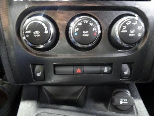 2012 Dodge Challenger SXT