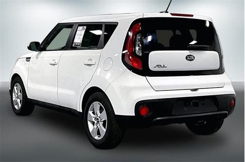 2017 Kia Soul Base