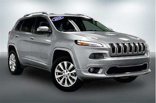 2016 Jeep Cherokee Overland