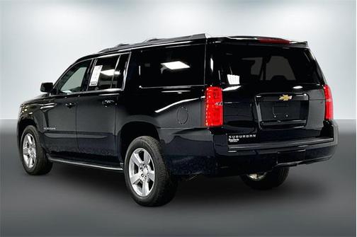 2017 Chevrolet Suburban LT