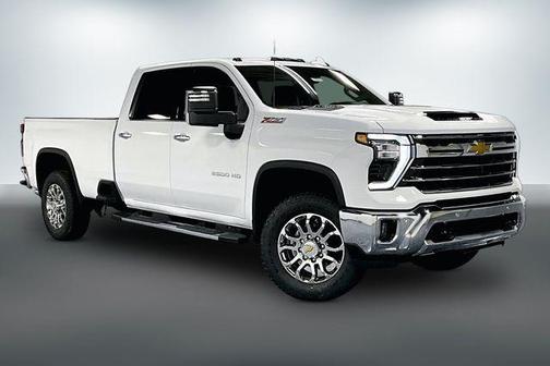 Summit White 2026 Chevrolet Silverado 2500 LTZ
