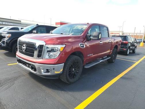 2017 Nissan Titan SL