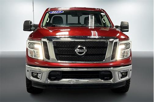2017 Nissan Titan SL
