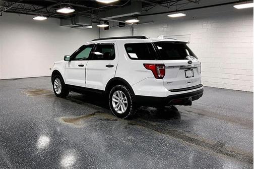 2016 Ford Explorer Base