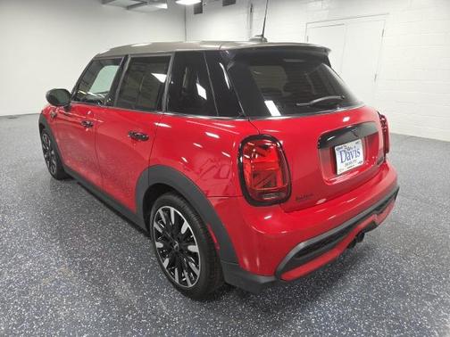 2023 MINI Hardtop Cooper S
