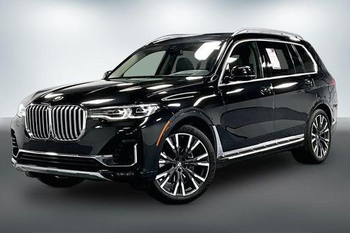 Black Sapphire Metallic 2022 BMW X7 xDrive40i