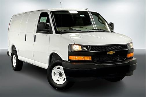 2025 Chevrolet Express 3500 Work Van