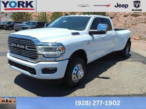 2024 RAM 3500 Laramie Crew Cab 4x4 8' Box