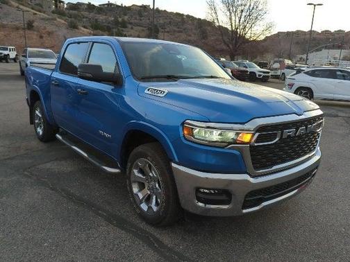 2025 RAM 1500 Big Horn Crew Cab 4x4 57' Box