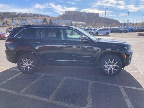 2025 Jeep Grand Cherokee Limited X