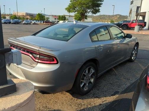 2015 Dodge Charger SXT