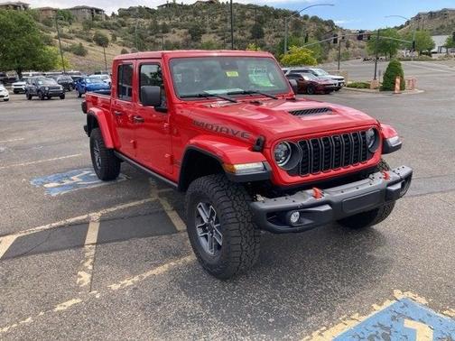 2025 Jeep Gladiator Mojave X