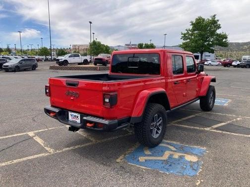 2025 Jeep Gladiator Mojave X