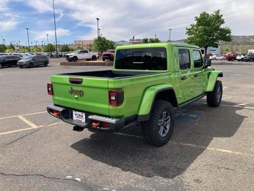 2025 Jeep Gladiator Mojave X