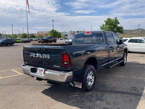 2025 RAM 3500 Tradesman Crew Cab 4x4 8' Box