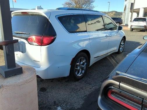 2019 Chrysler Pacifica Limited