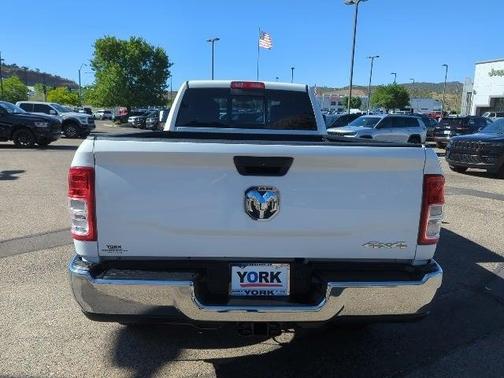 2024 RAM 2500 Tradesman Crew Cab 4x4 8' Box