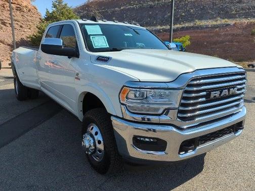 2021 RAM 3500 Limited Longhorn Crew Cab 4x4 8 Box