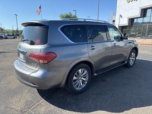 2017 INFINITI QX80 Base