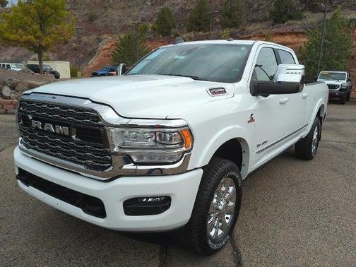 2023 RAM 2500 Limited Crew Cab 4x4 64' Box
