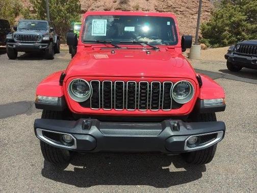 2024 Jeep Wrangler 4-Door Sahara 4x4