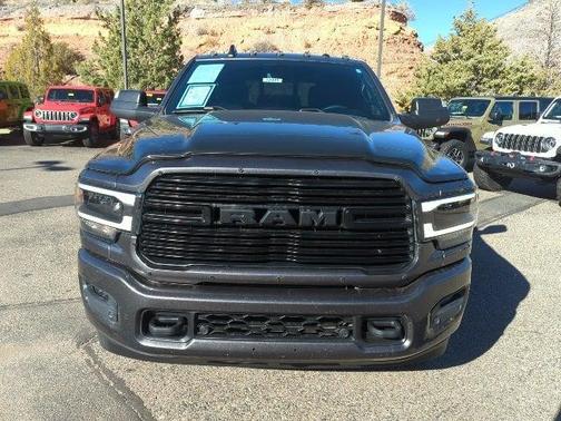 2022 RAM 3500 Laramie Crew Cab 4x4 64' Box