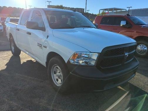 2023 RAM 1500 Classic Tradesman Crew Cab 4x2 57' Box