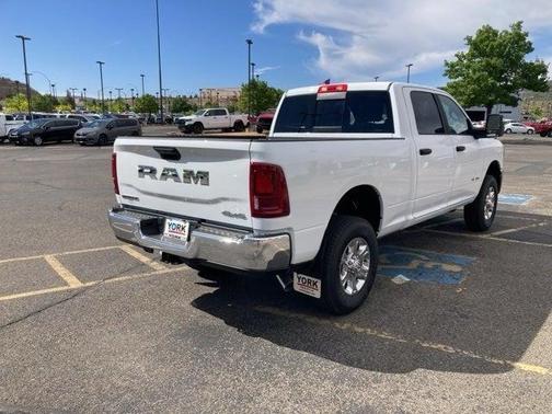 2025 RAM 2500 Big Horn Crew Cab 4x4 6'4' Box