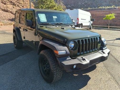 2022 Jeep Wrangler Unlimited Sport
