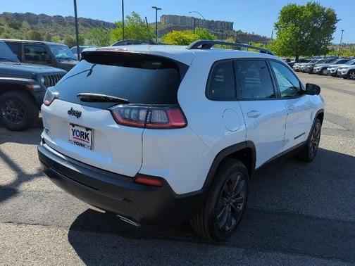 2021 Jeep Cherokee Latitude Lux