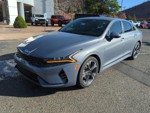 2022 Kia K5 LXS