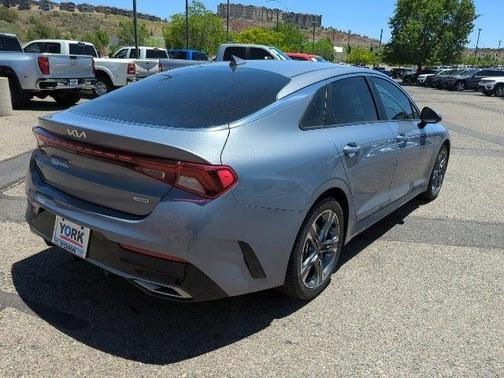 2022 Kia K5 LXS